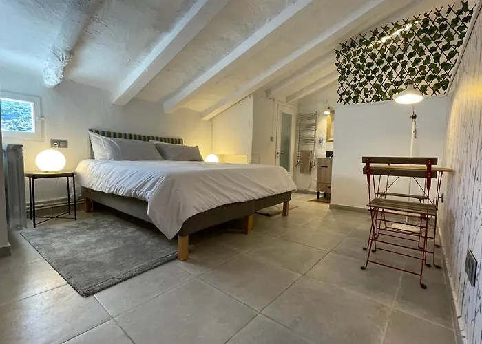 Lucia Y Alisa Lägenhet Inoges